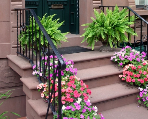 Stoop Installations in New Britain